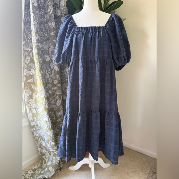 Moon River Navy Square-Neck Puff Sleeve Midi Dress - Picture 4 of 10